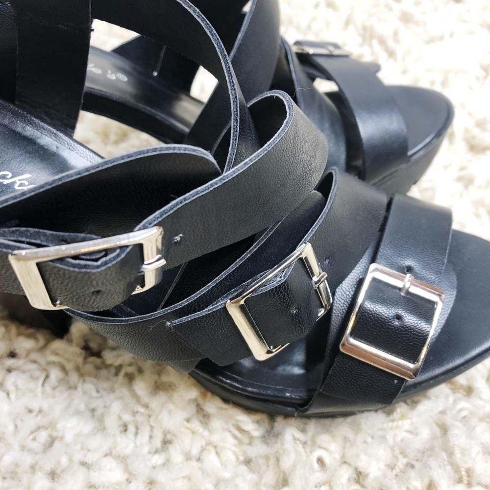 Breckelles Nella Buckle Ankle Strap Heels sz7 - Picture 4 of 9